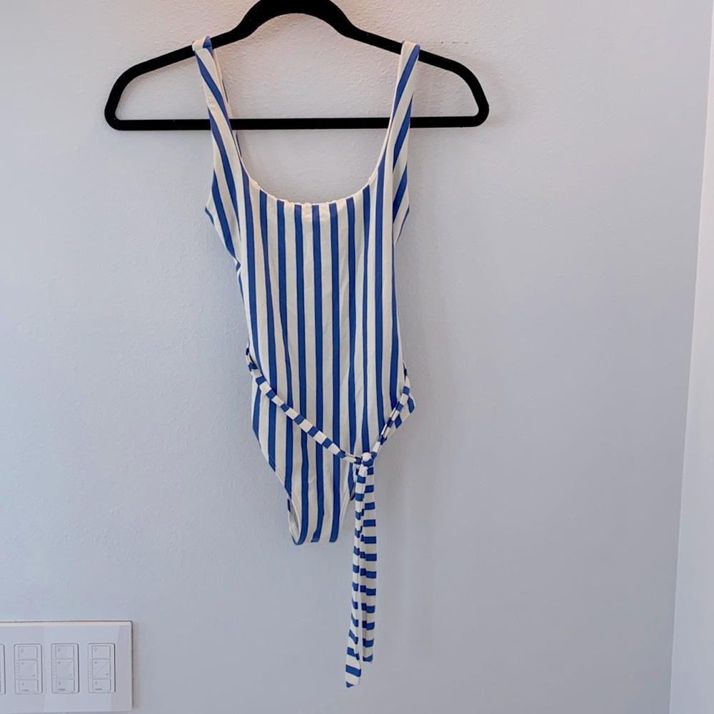 Billabong One piece